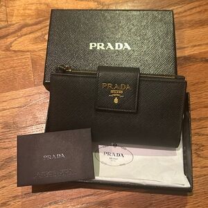 Prada Black Wallet (Includes Box)